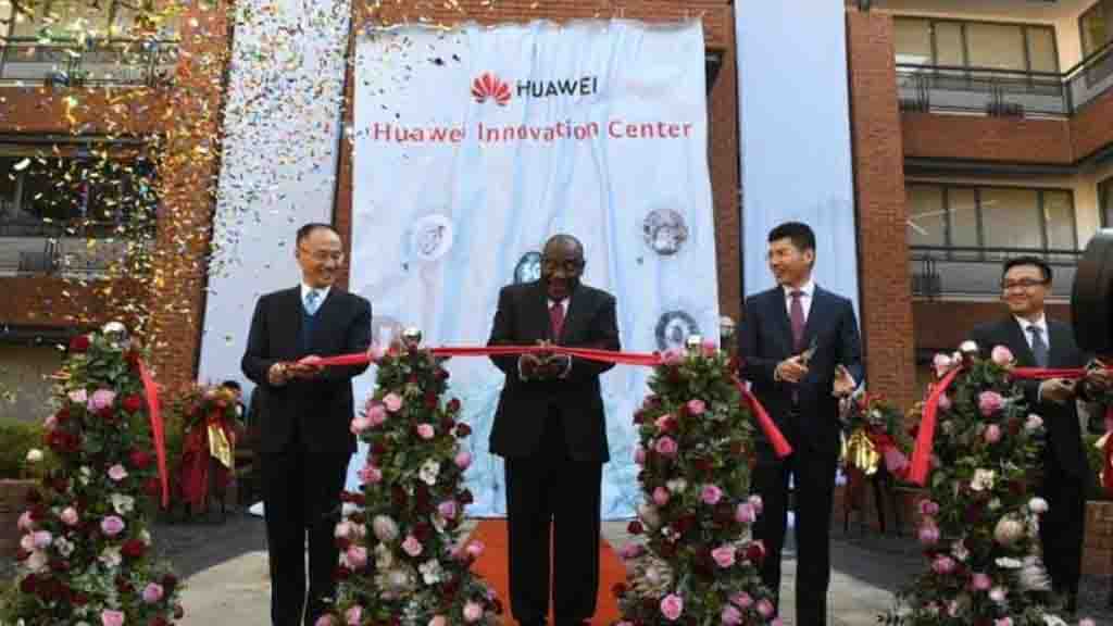 South African President Huawei Innovation Center